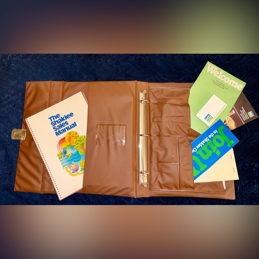 Vintage Shaklee Distributor Kit - Picture 5 of 5